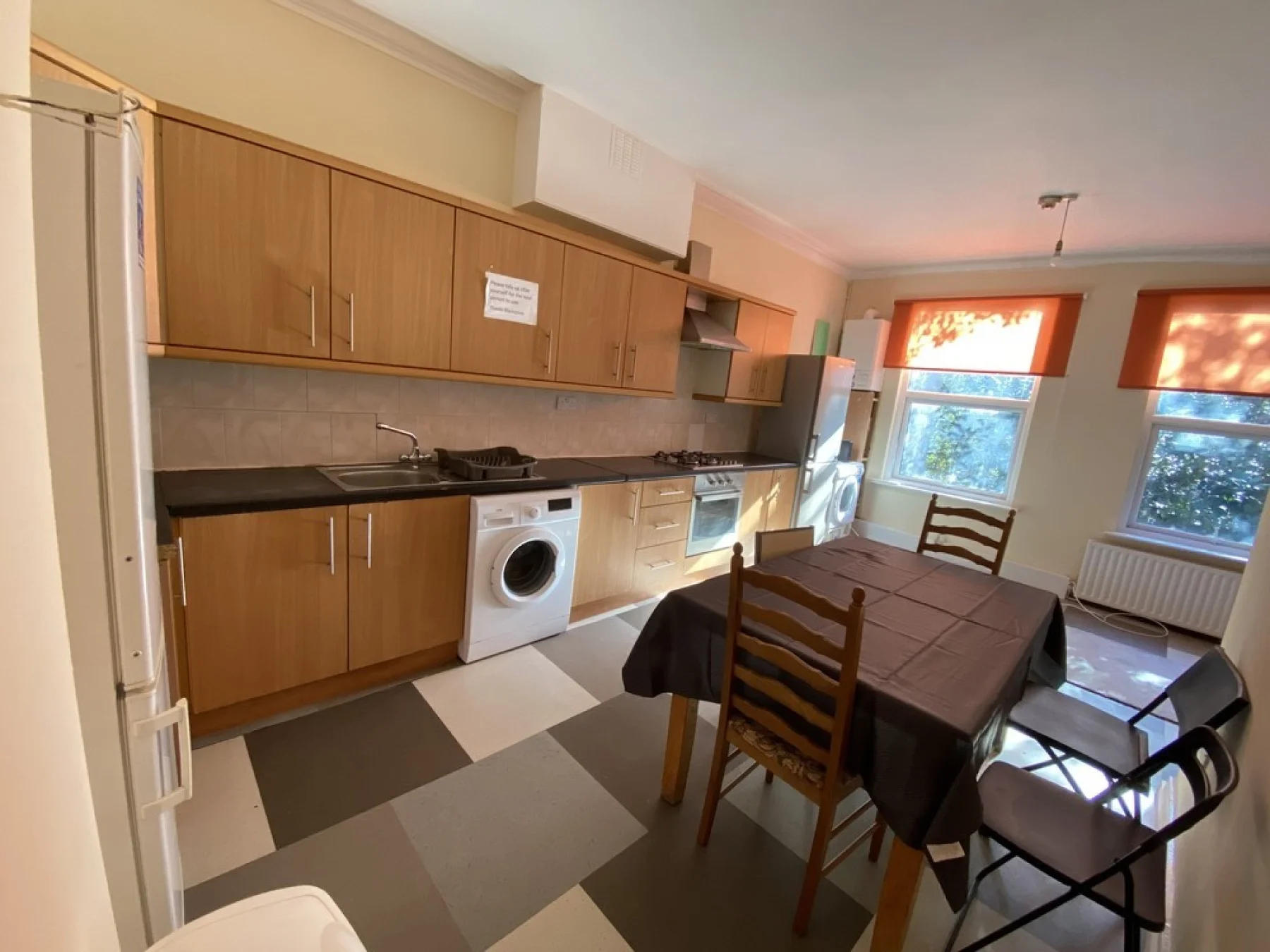 Flat Leicester Grove in Leeds