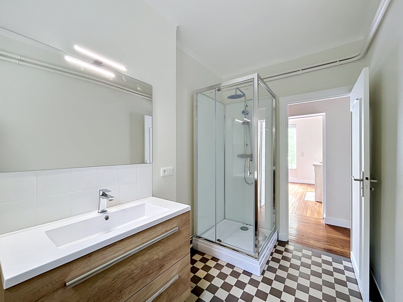 Appartement Place du Champ de Mars à Saint-Lô