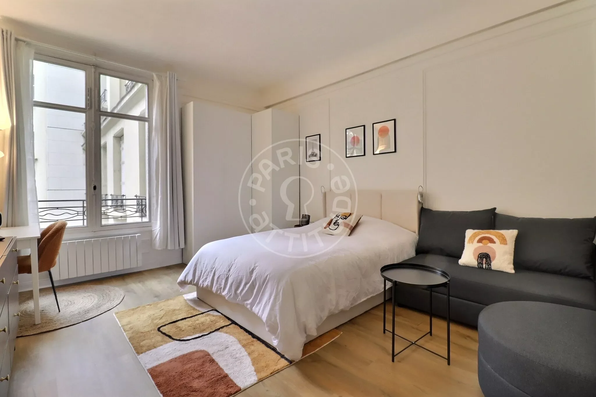 Appartement Rue Chauchat à Paris