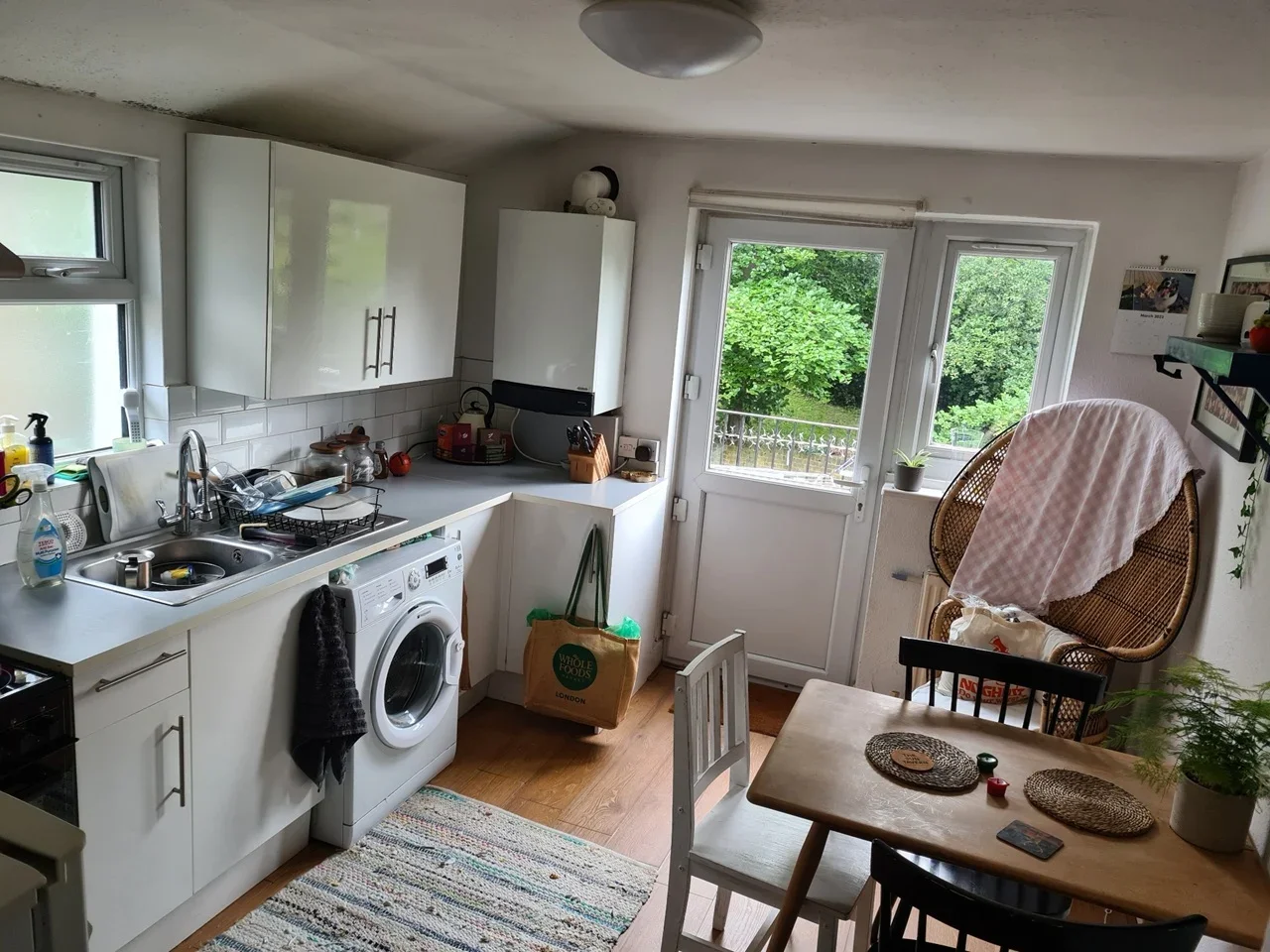 Flat Mabley Street in Greater London