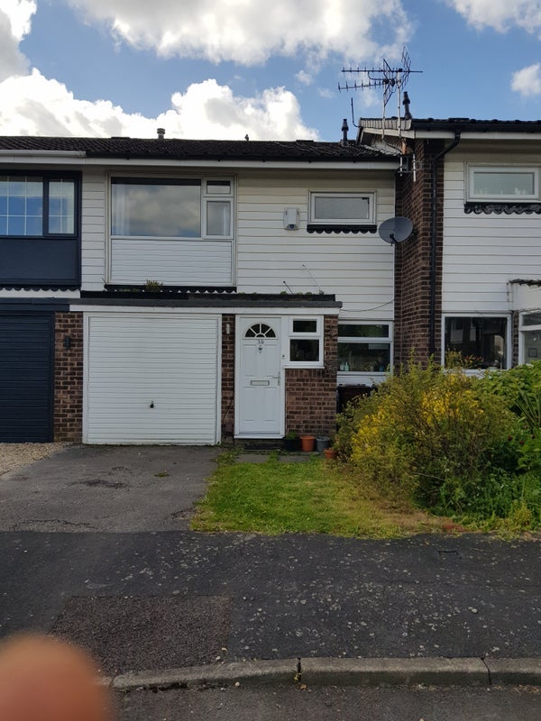 Room Litton Way in Leeds