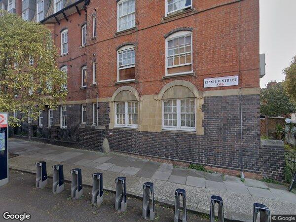 Flat Elysium Street in Greater London
