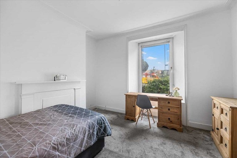 Room Oxford Place in Plymouth