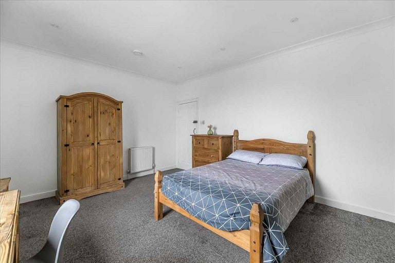 Room Oxford Place in Plymouth