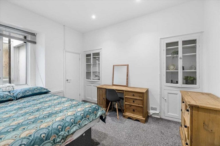 Room Oxford Place in Plymouth