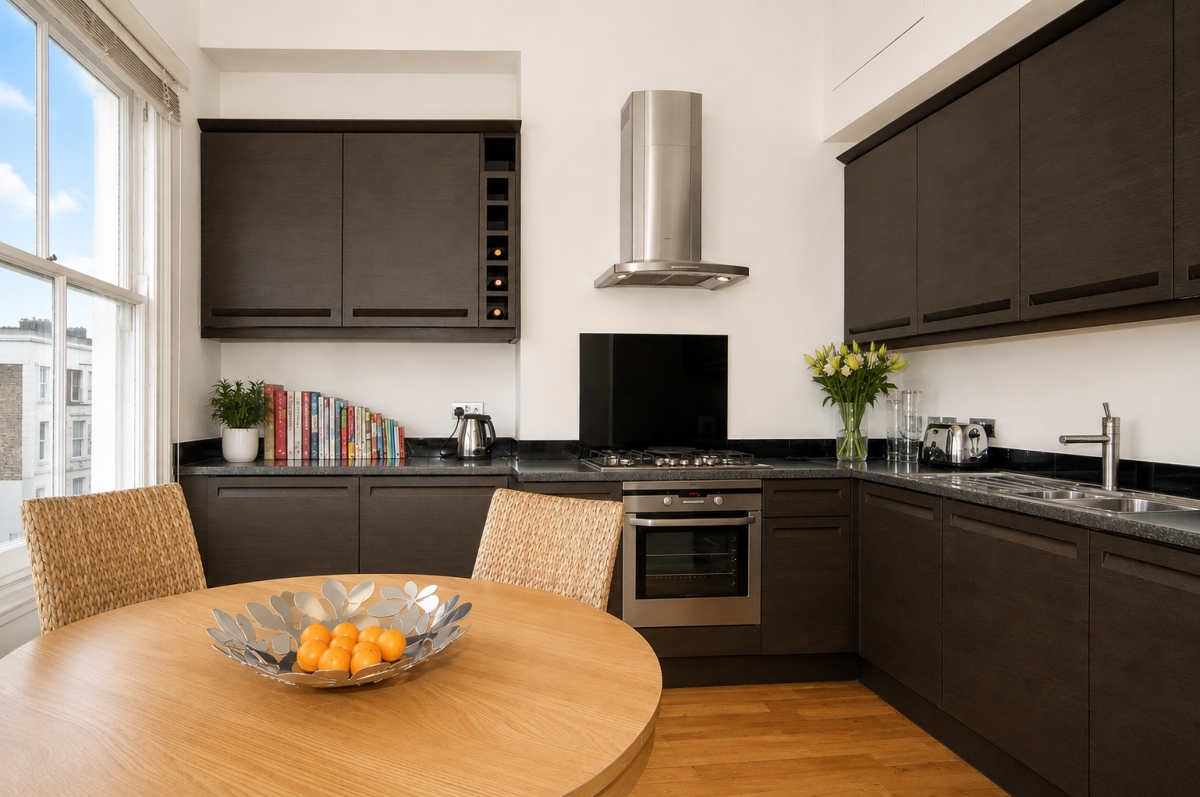 Flat Westbourne Park Road in Greater London