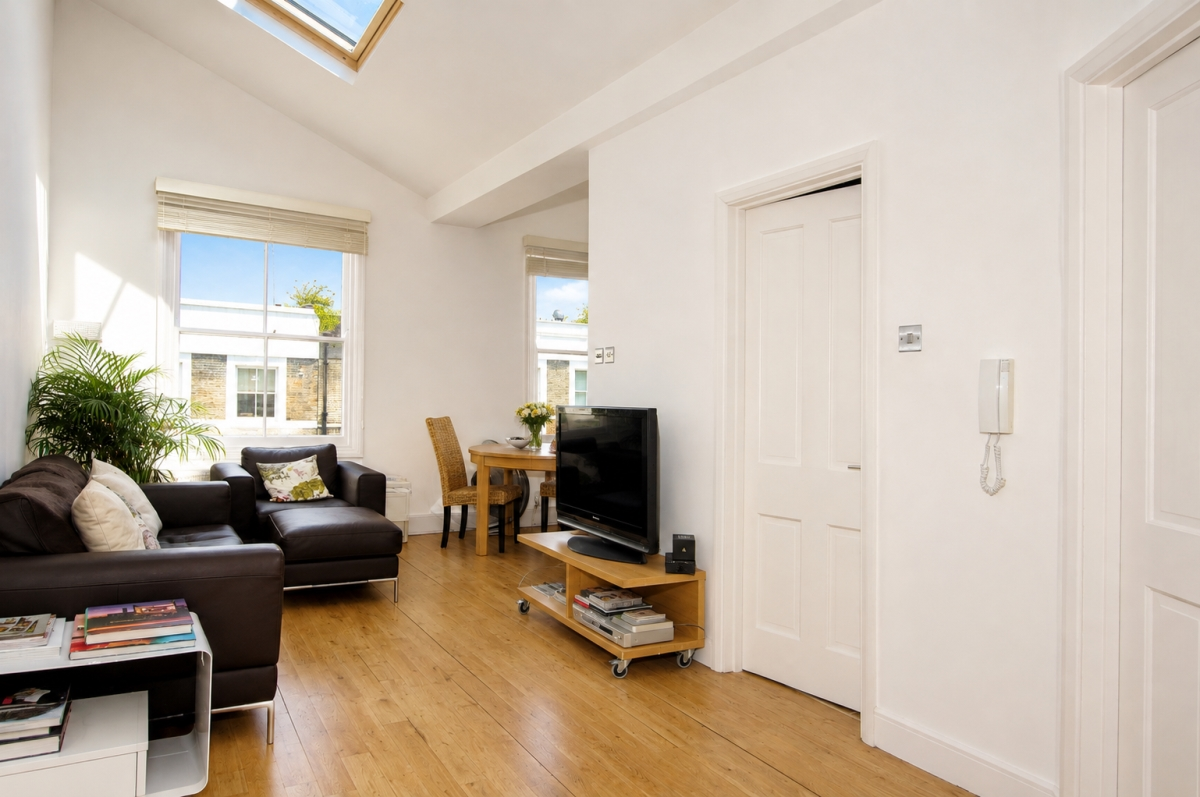 Flat Westbourne Park Road in Greater London
