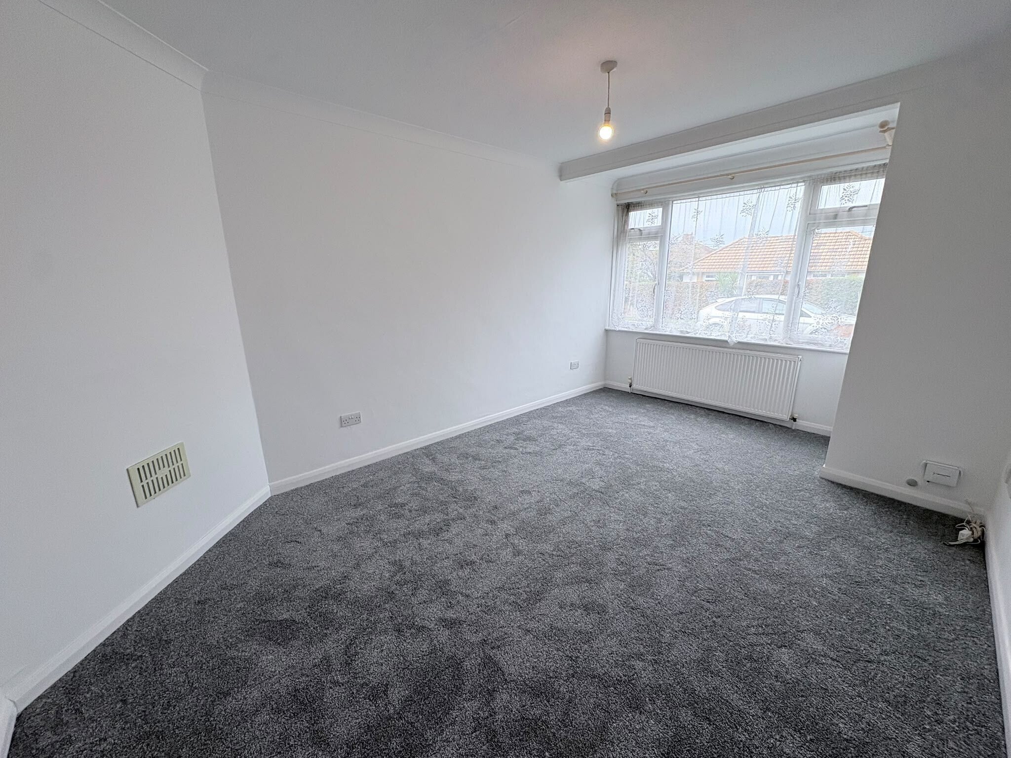 Flat Gilda Crescent in Wealden