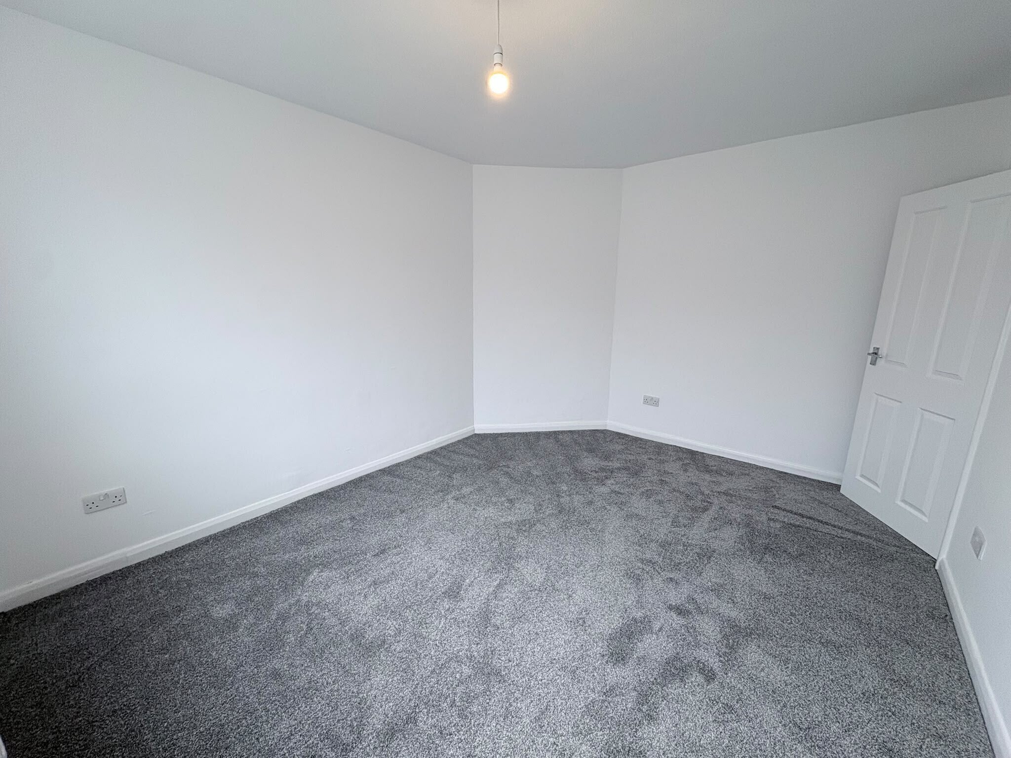 Flat Gilda Crescent in Wealden