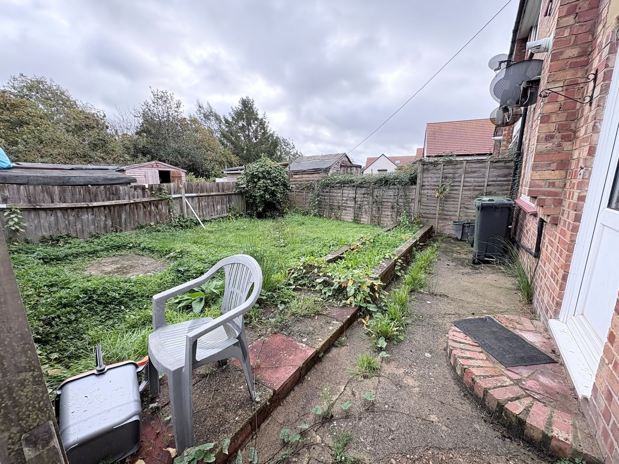Flat Gilda Crescent in Wealden