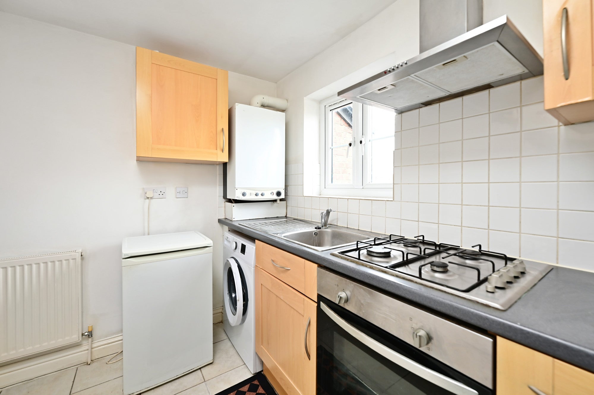 Room Station Road in Rushmoor