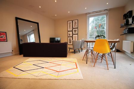 Flat Clarendon Avenue in Royal Leamington Spa