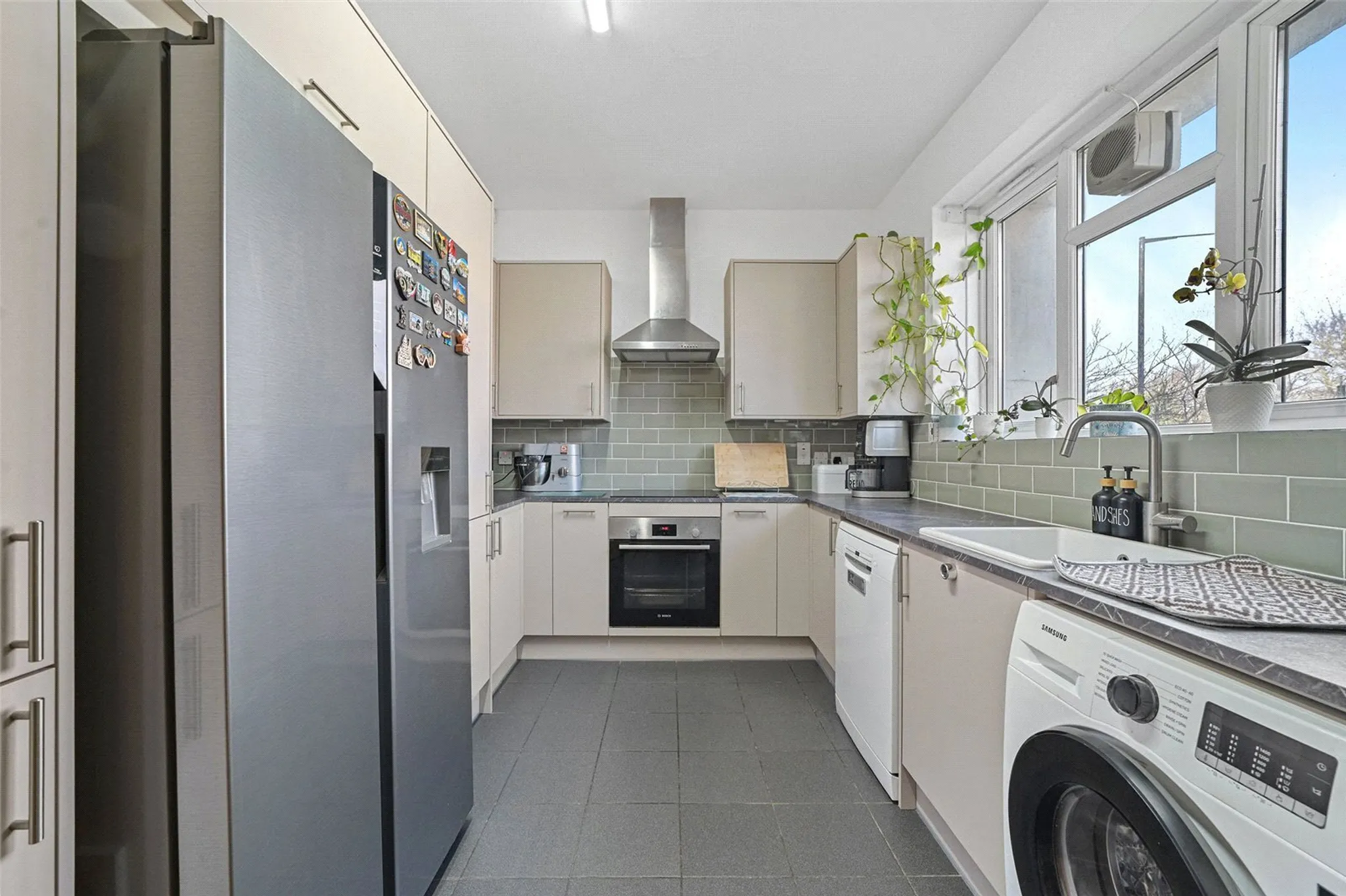 Flat Upper Clapton Road in London