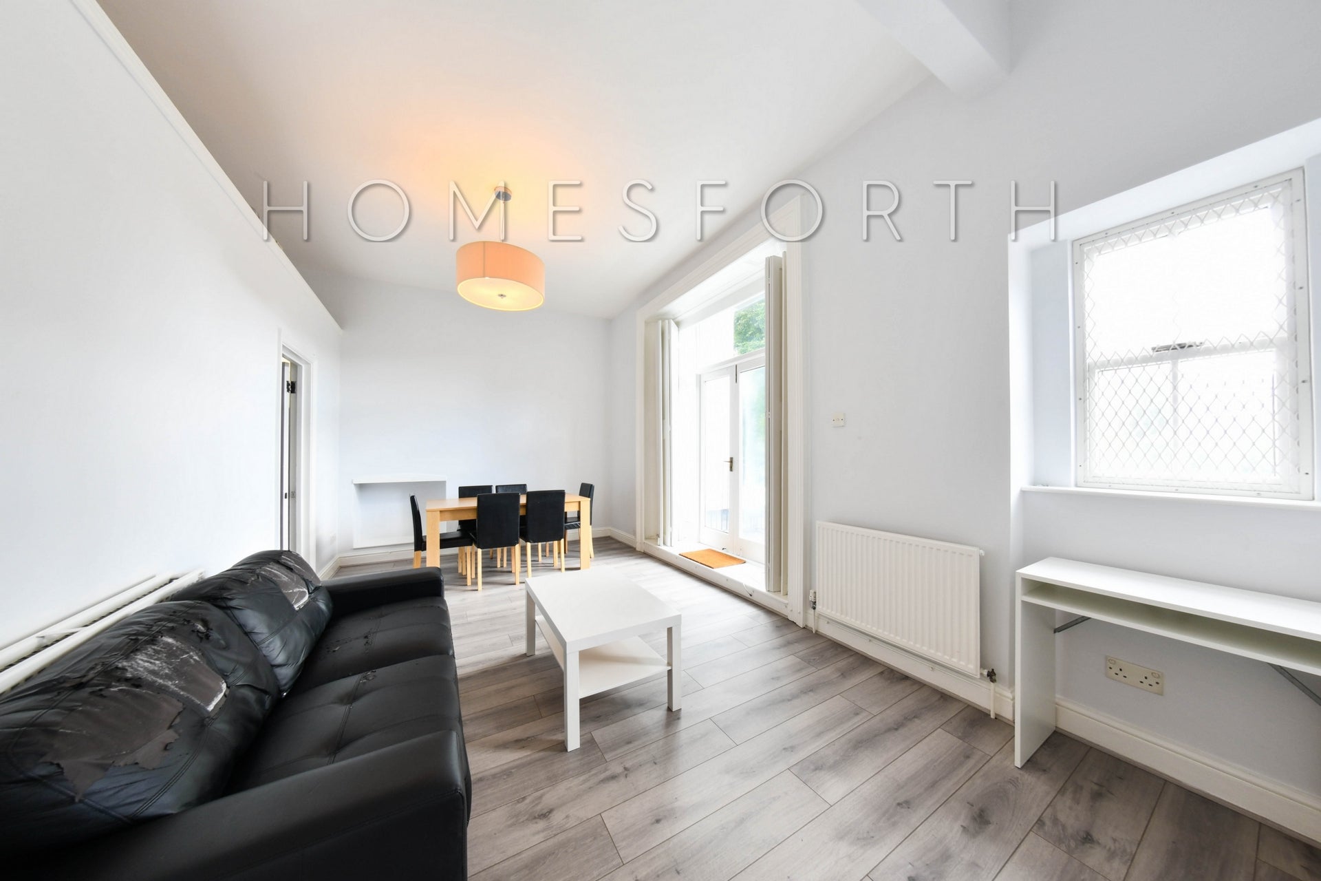 Flat Priory Road in Greater London