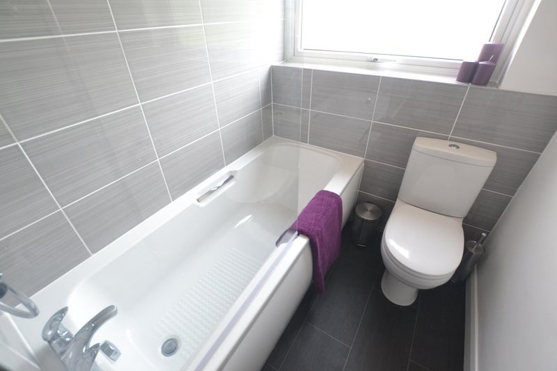 Room Saint Pancras Court in Greater London