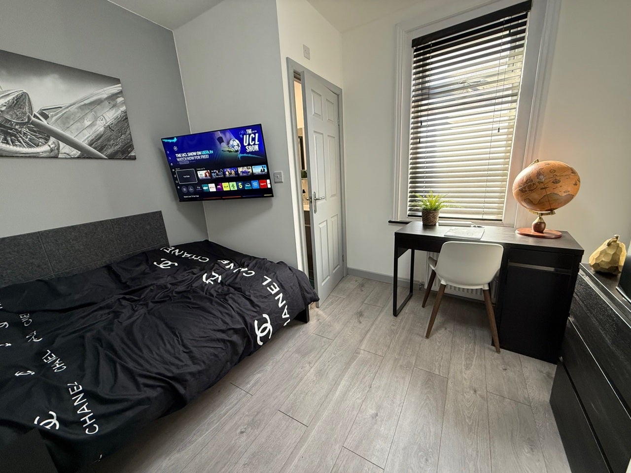 Room Shields Road in Gateshead