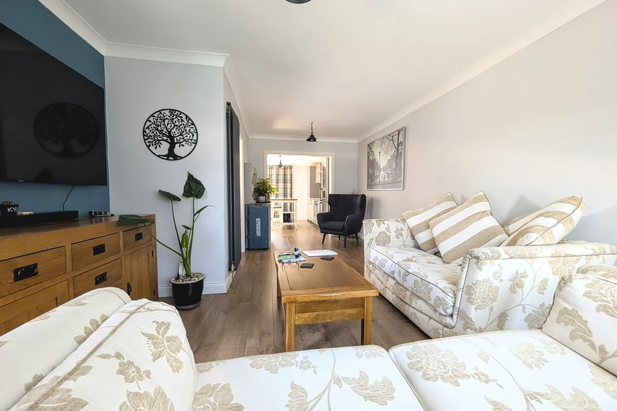 House Heol Treferig in Beddau