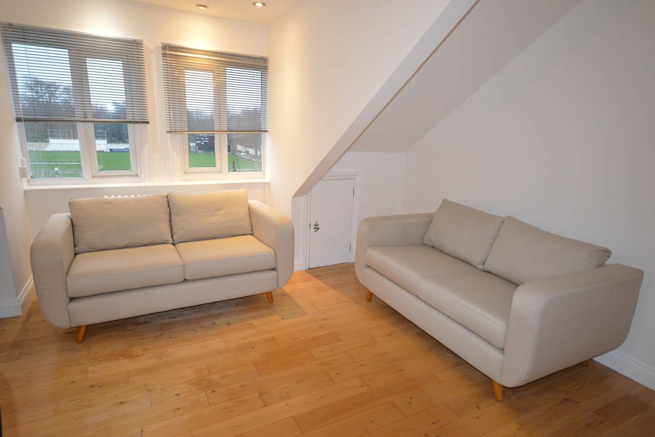 Flat Osborne Villas in Newcastle upon Tyne