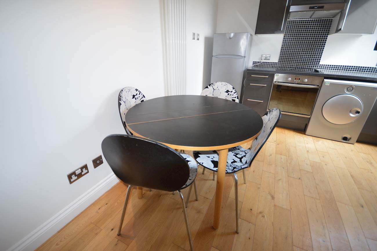 Flat Osborne Villas in Newcastle upon Tyne