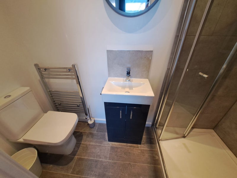 Room New Cheltenham Road in Bristol