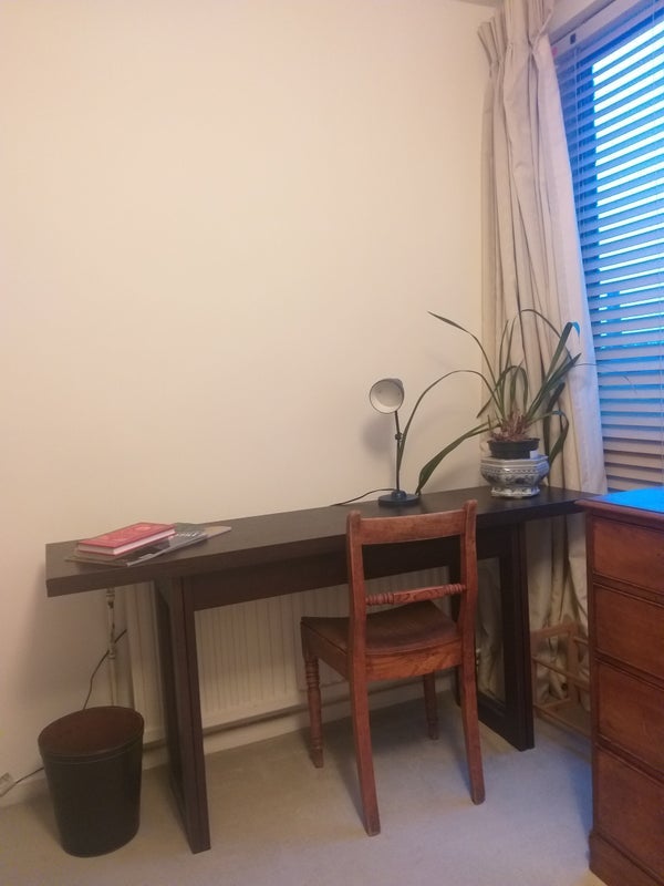 Room Vicarage Walk in Greater London