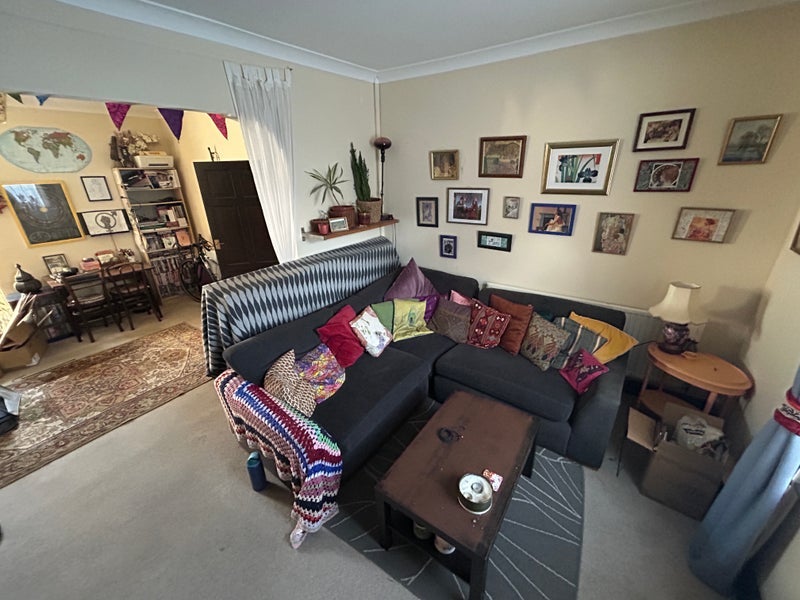Room Lily Street in Cardiff