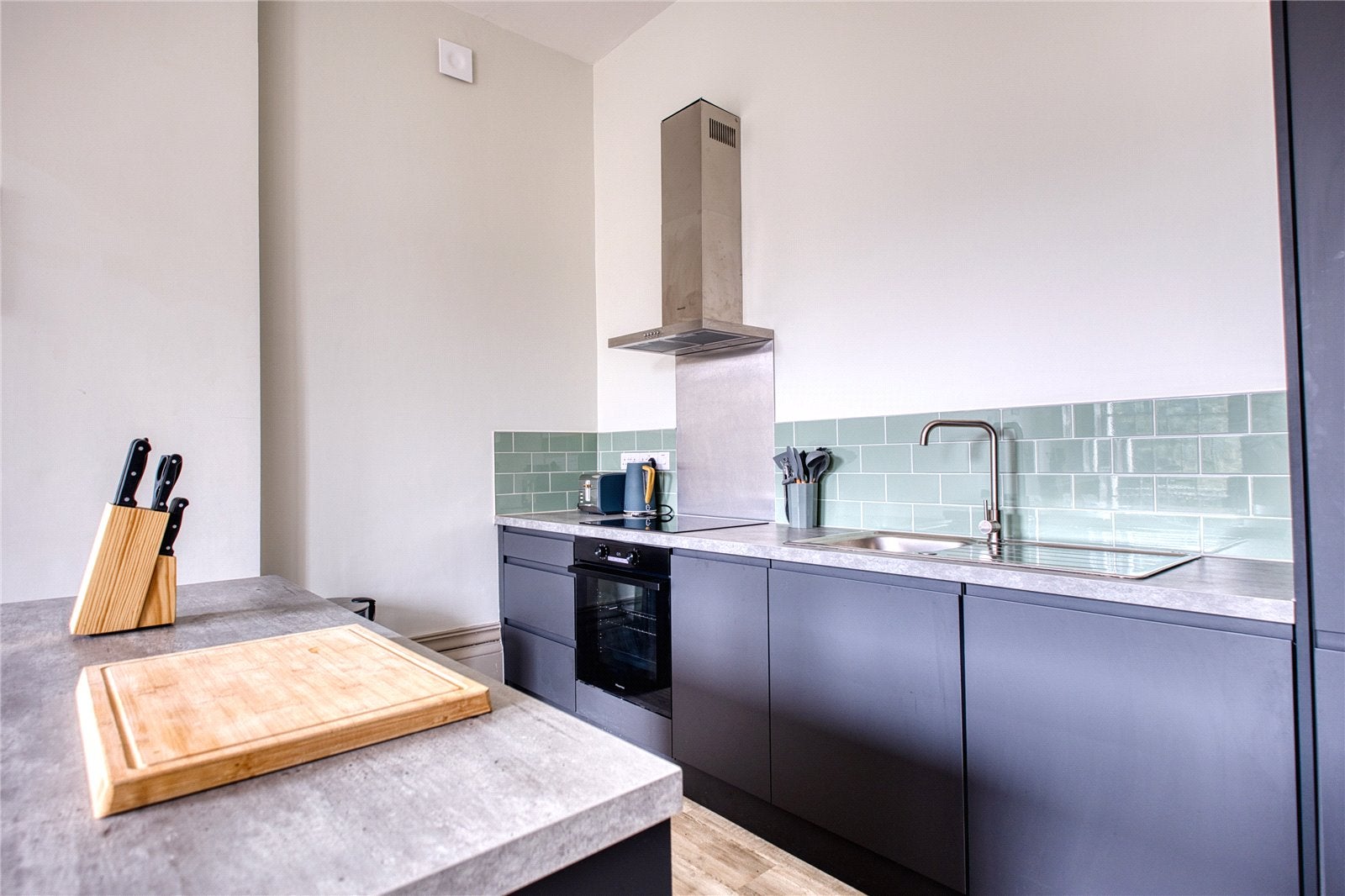 Flat Lansdown Place in Cheltenham