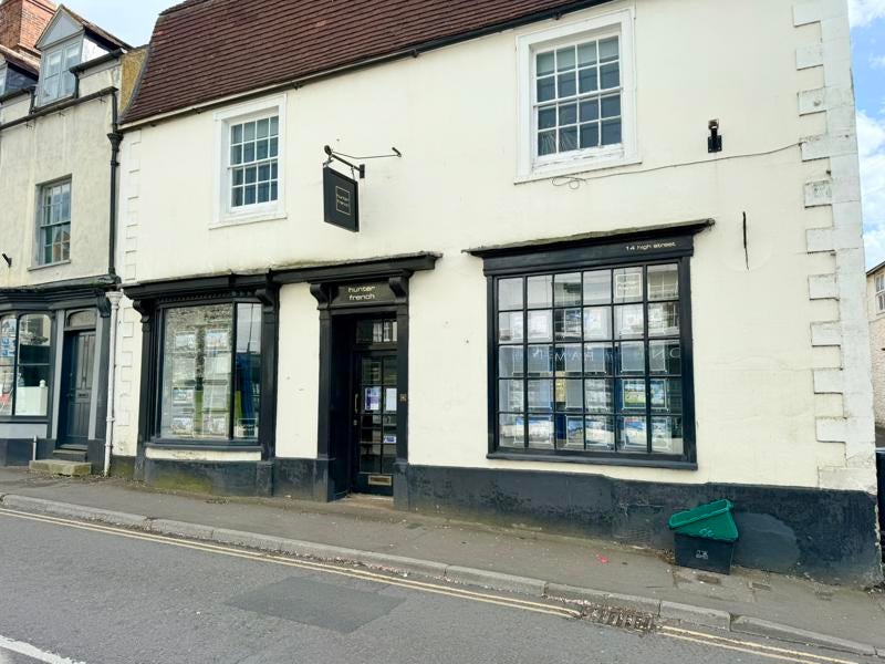 Room High Street in Wincanton