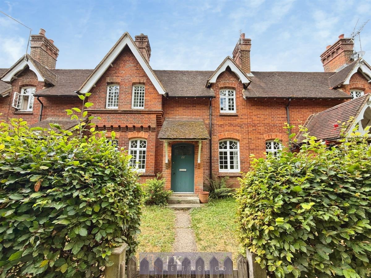 House Drift Road in East Hampshire
