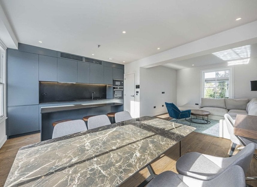 Flat King's Road in Greater London