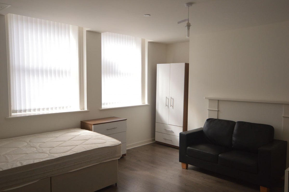 Flat Fawcett Street in Sunderland