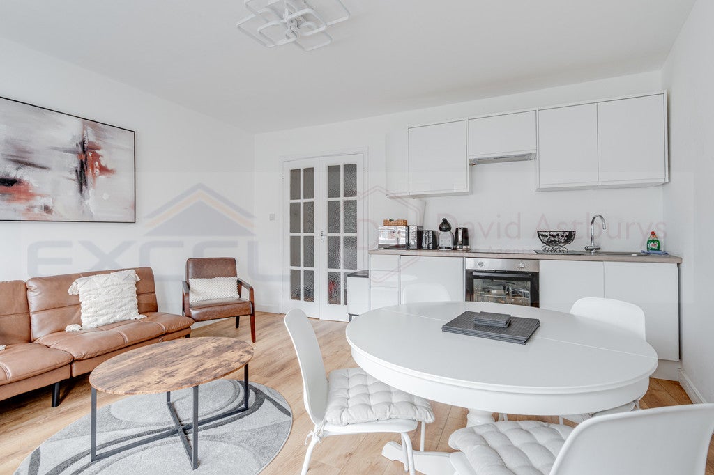 Flat Naseby Close in Greater London