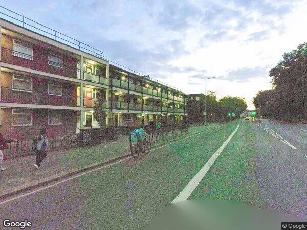 Flat East India Dock Road in Greater London