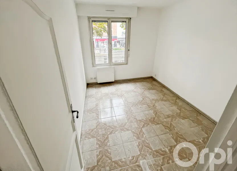 Appartement Rue de Bobigny à La Courneuve