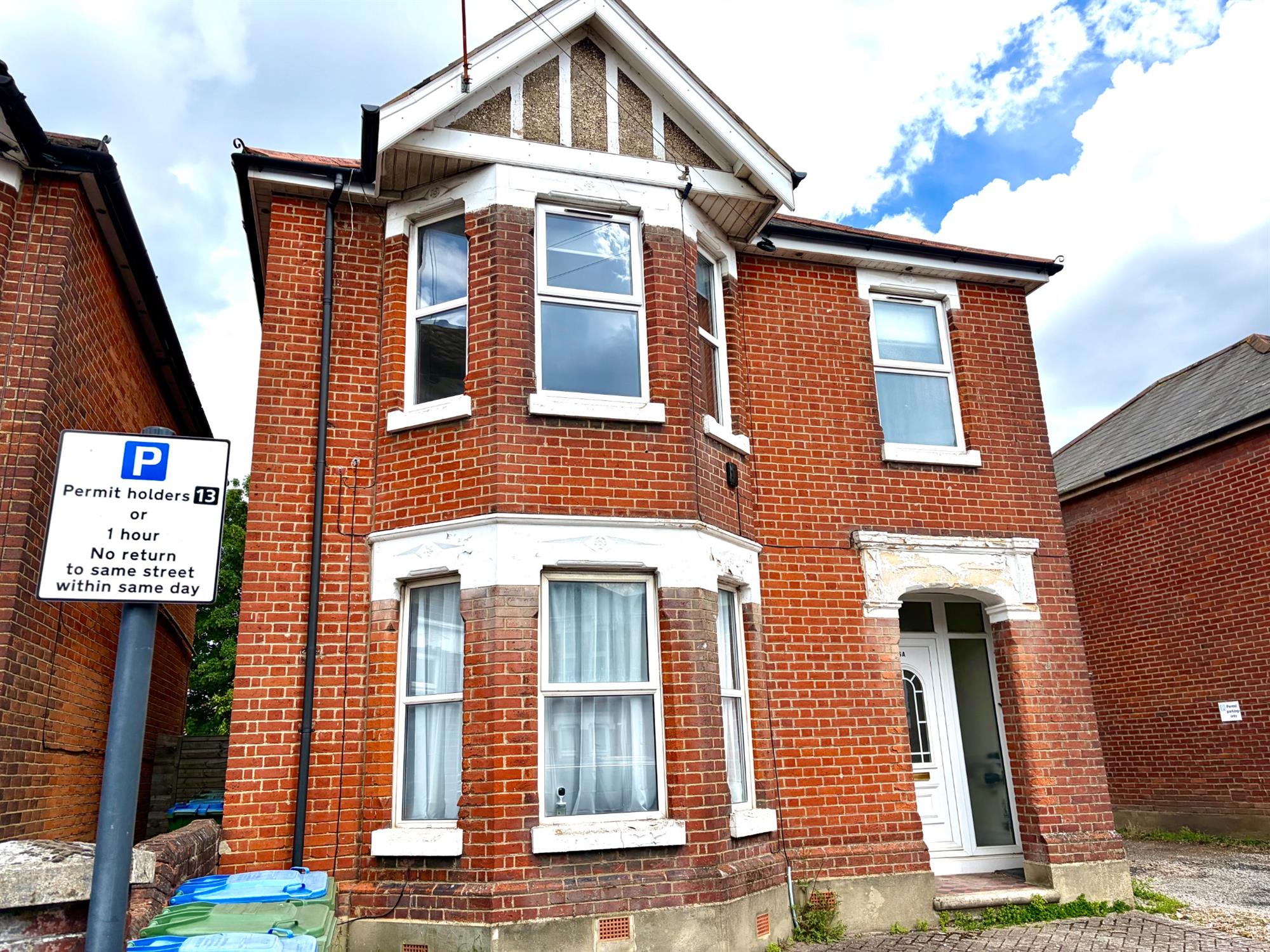 House Macnaghten Road in Southampton