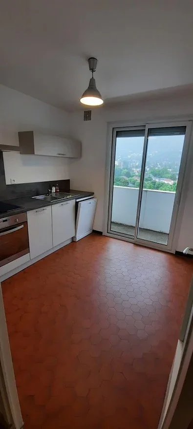 Flat Rue du Rachais in Meylan
