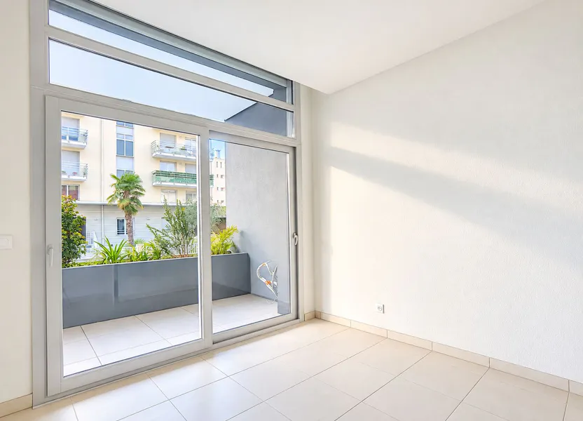 Flat Rue Felon in Antibes