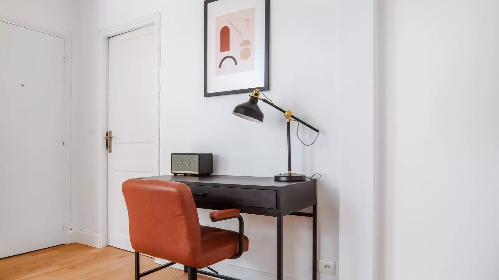 Flat Avenue Foch in Paris