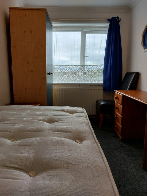 Room Eastbridge in Slough