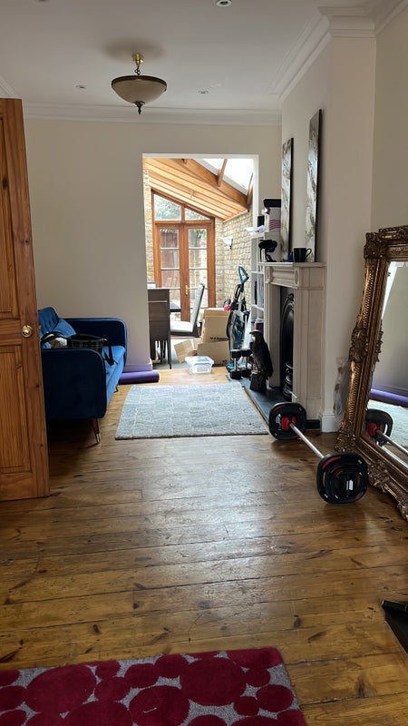 Room Nelson Road in Greater London
