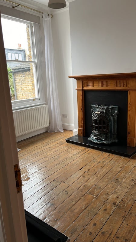 Room Nelson Road in Greater London