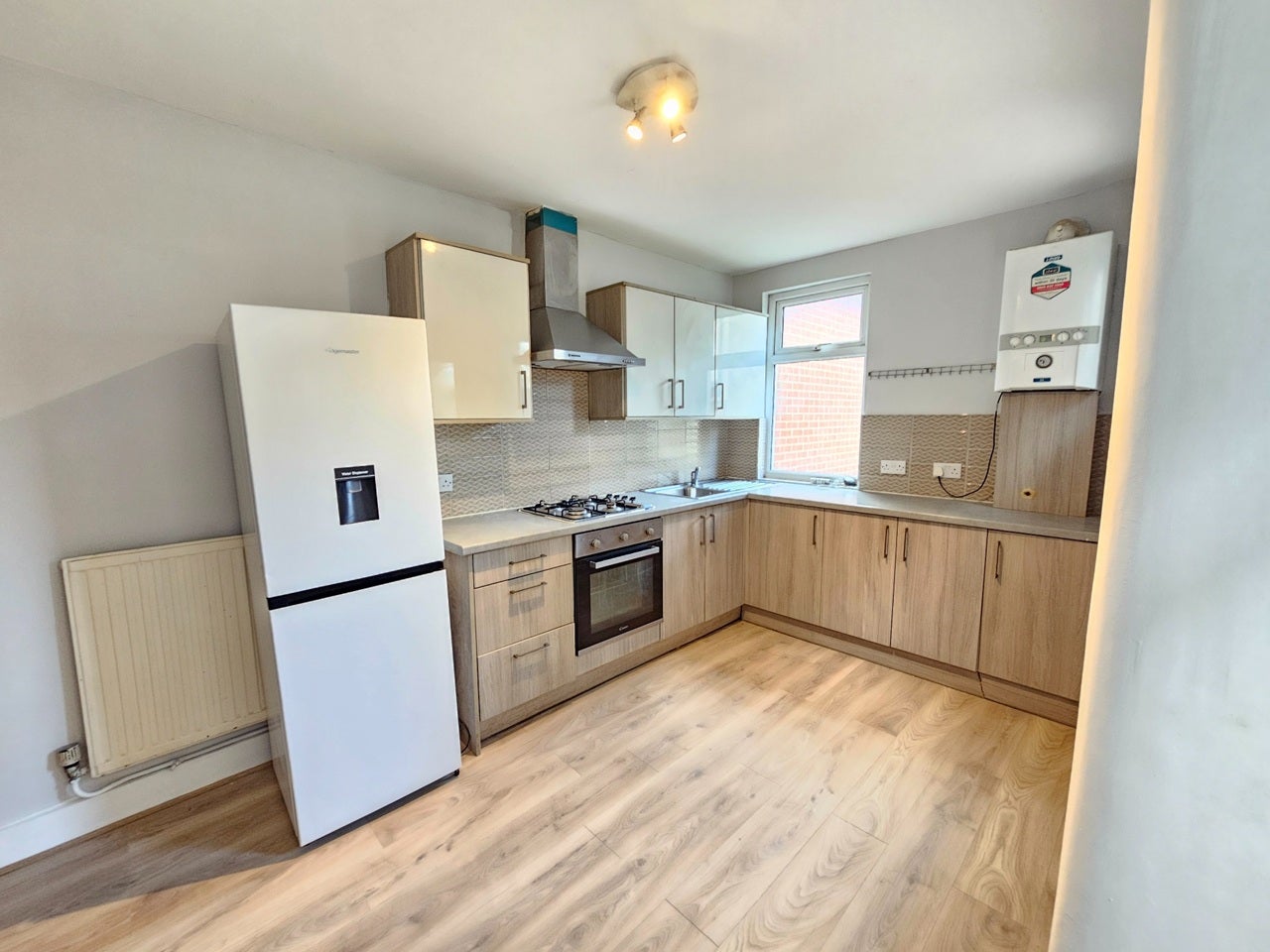 Flat Hertford Road in Greater London