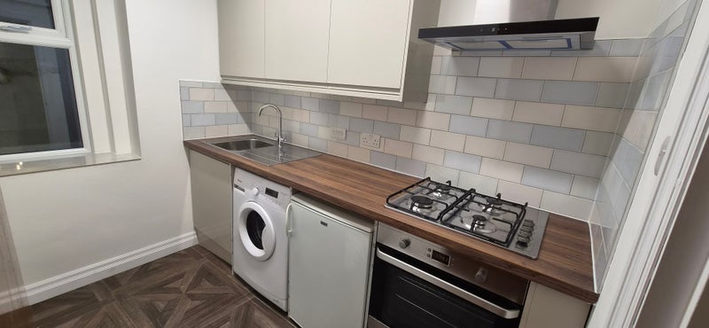 Flat Hornsey Lane in Greater London