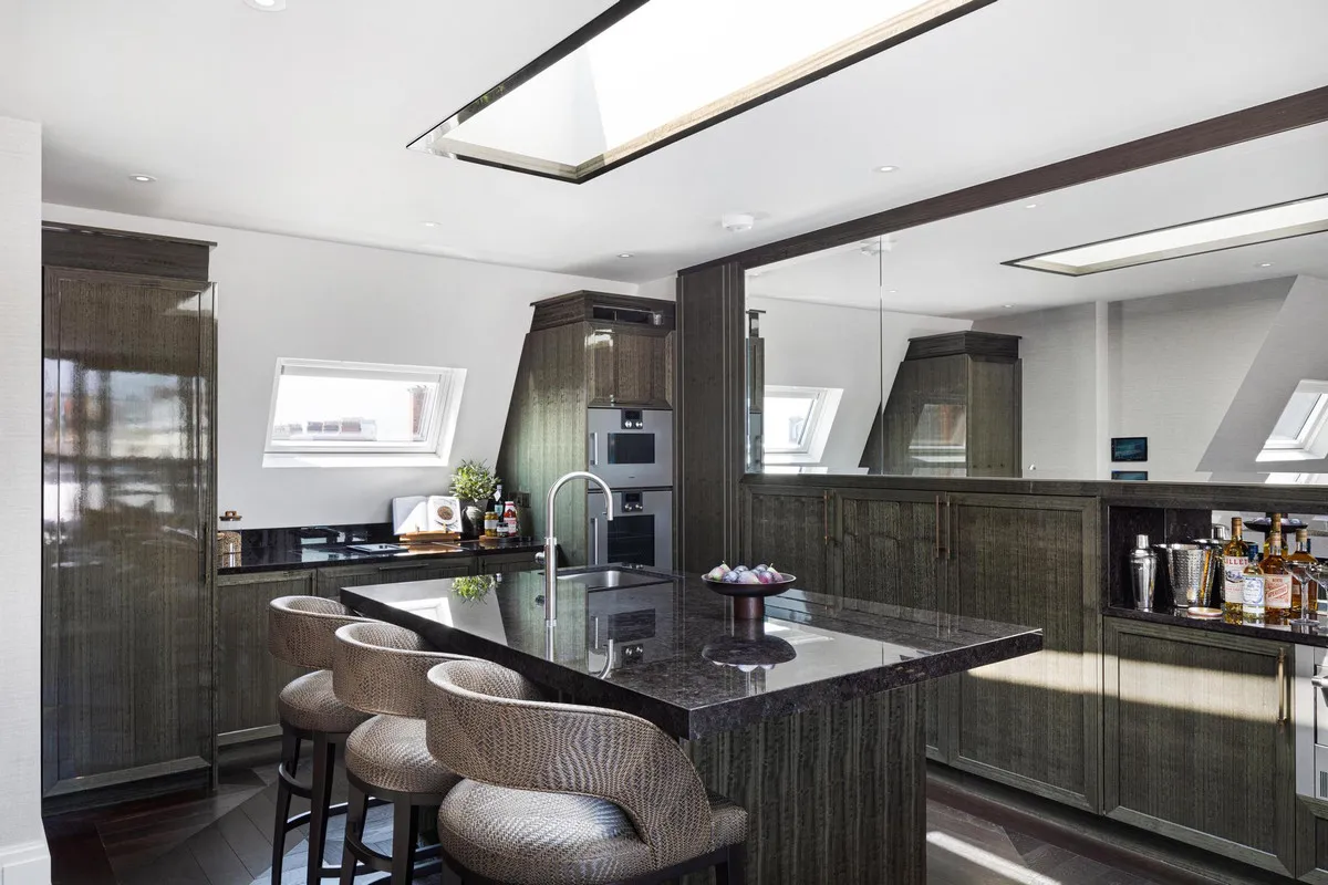Flat Prince of Wales Terrace in Greater London