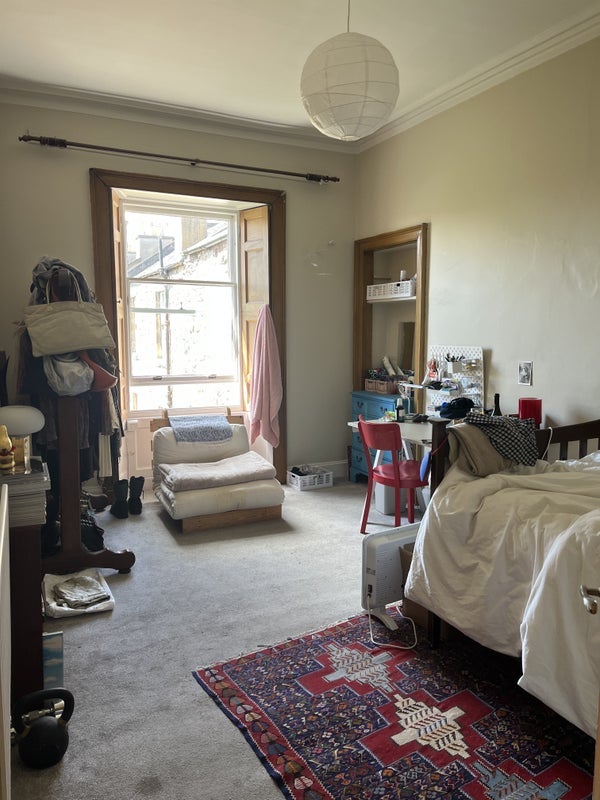Room Newington Road in City of Edinburgh
