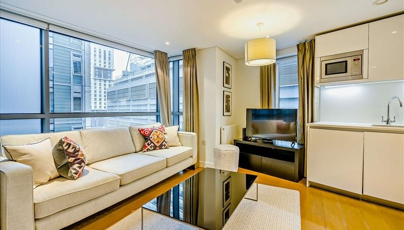 Flat Merchant Square in City of Westminster