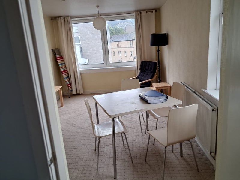 Flat Carnegie Court in City of Edinburgh
