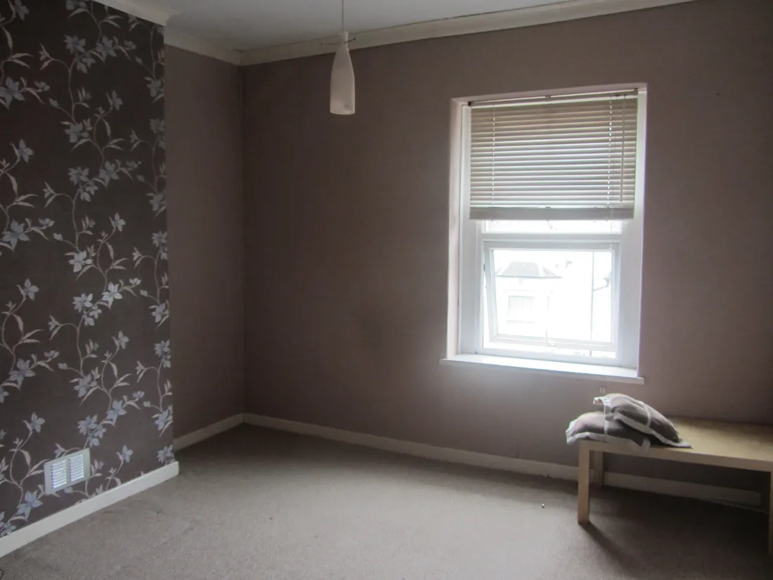 Flat Clare Place in Cardiff