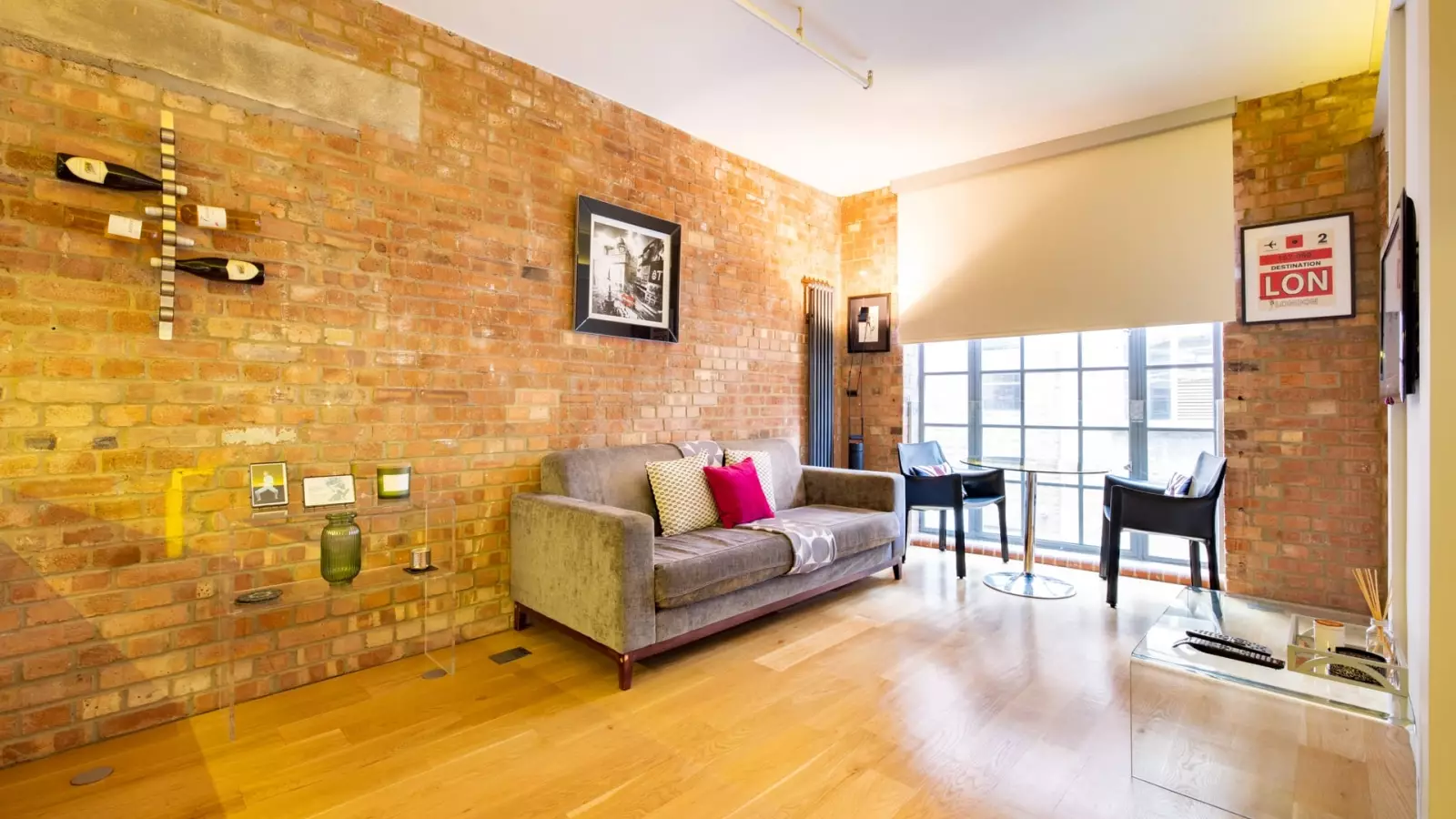 Flat Wardour Street in City of Westminster