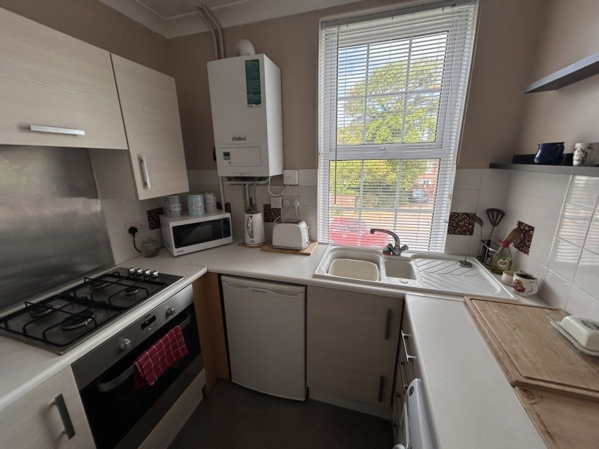 Flat Hamilton Court in New Forest